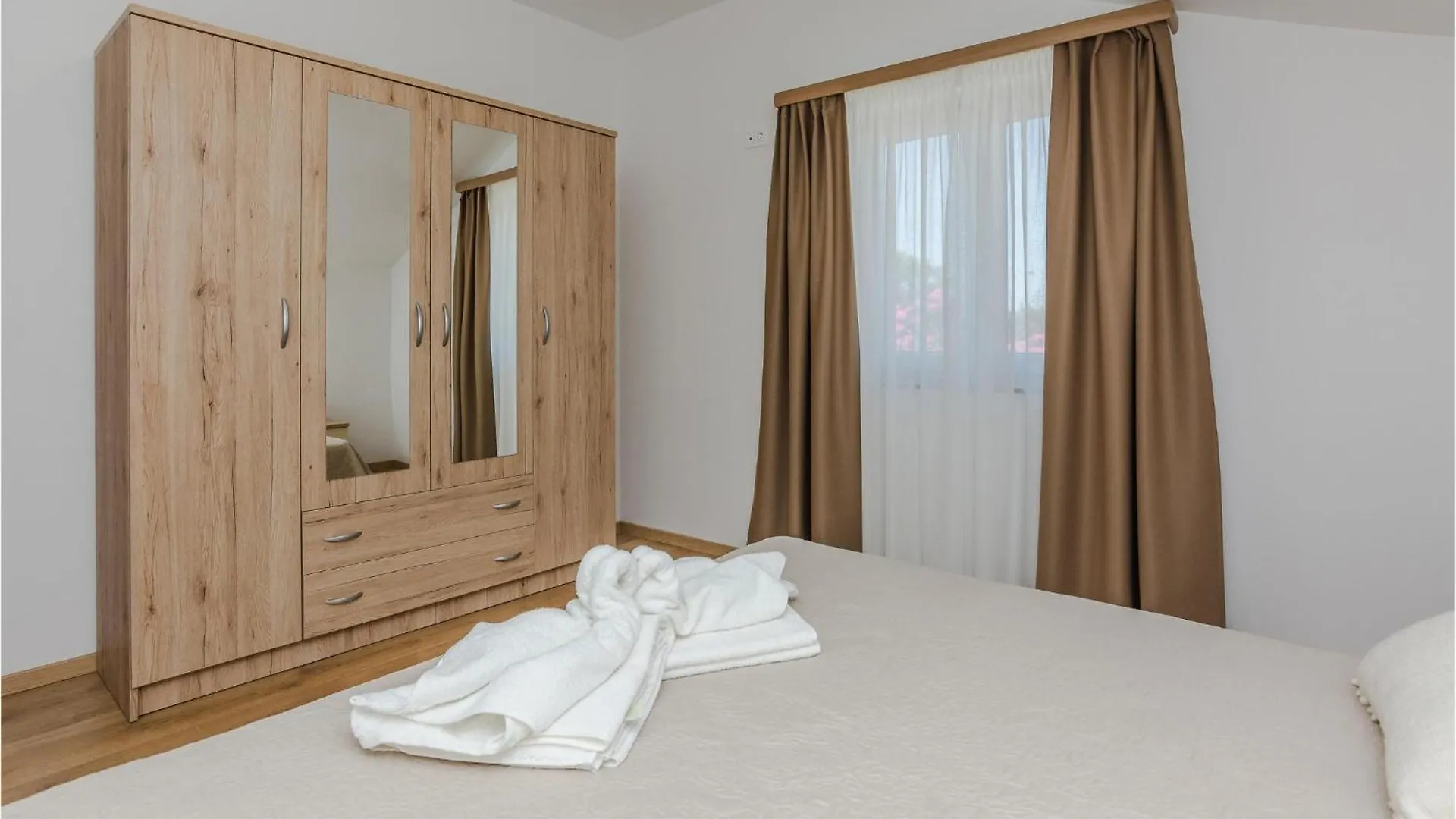 Awesome Apartment In Privlaka With House Sea View Privlaka (Zadar)